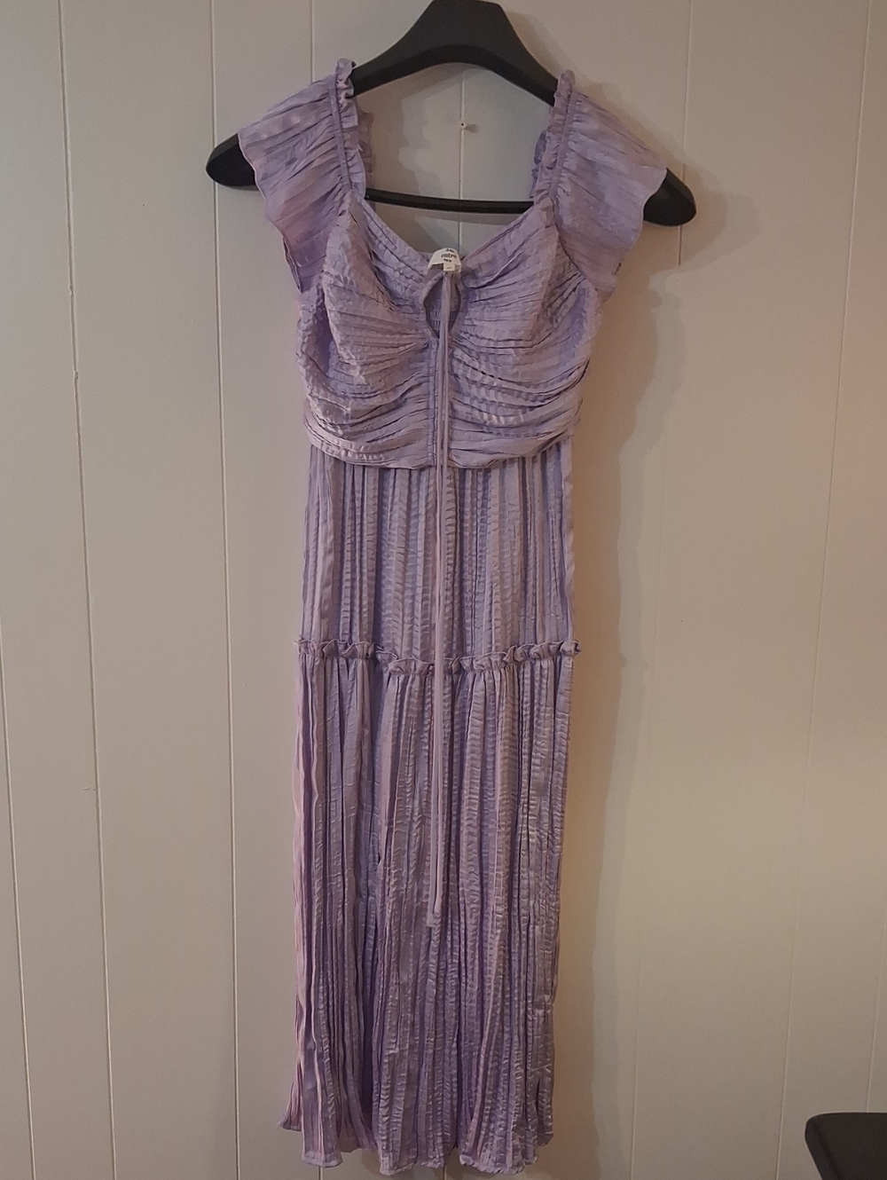 Satin entro Lilac Pleated Maxi Dress with Tie Front